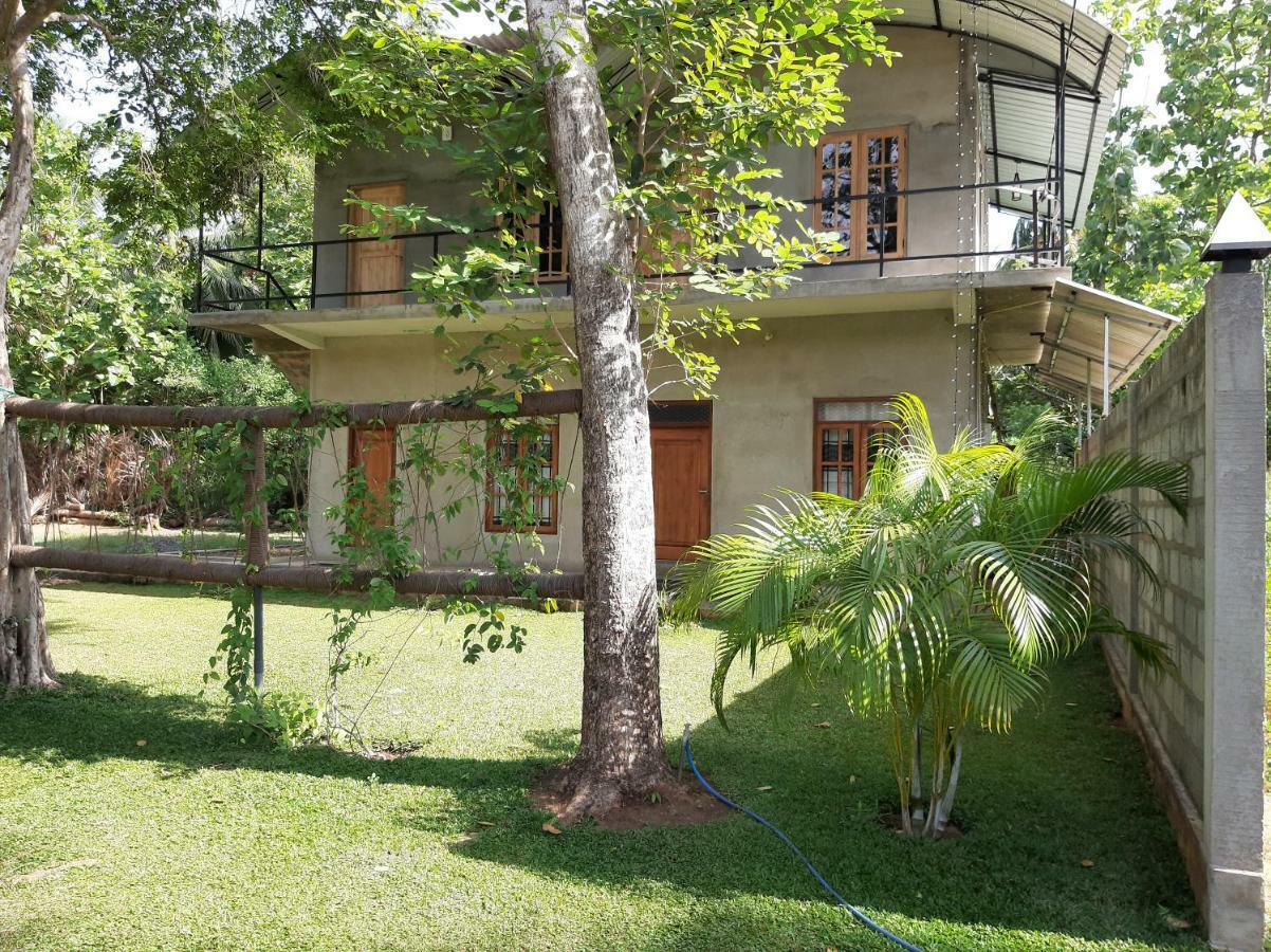 Hotel Afenta - Mihintale Esterno foto